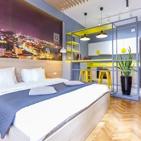 Corvin's Crib Apartament *