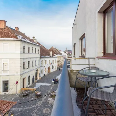 Corvin's Crib Appartement